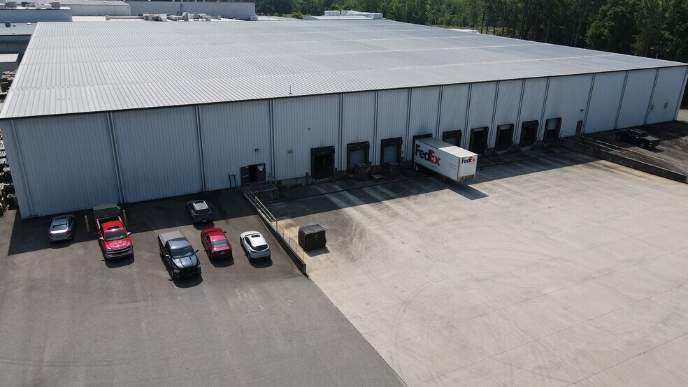 More Photos Of 1830 Carver Dr, Rocky Point Manufacturing For Lease