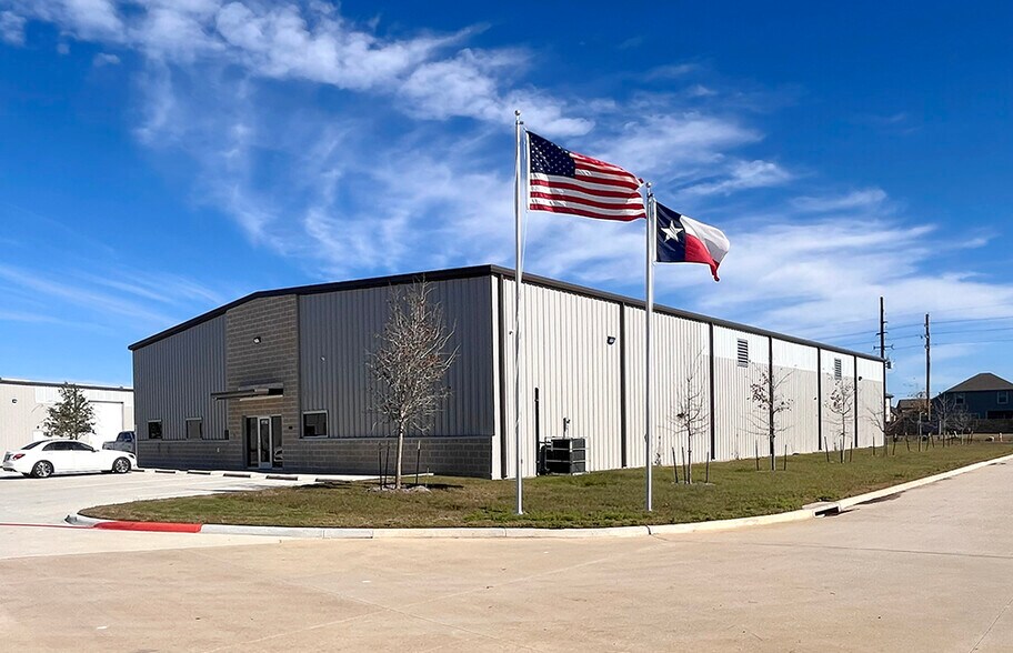 Primary Photo Of 11302 Tomball Park Dr, Tomball Warehouse For Sale
