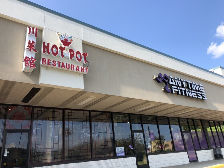 More Photos Of 3701 Vestal Pky E, Vestal Township Unknown For Lease