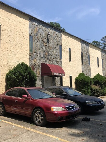 More Photos Of 2054 Rex Rd, Morrow Flex For Sale