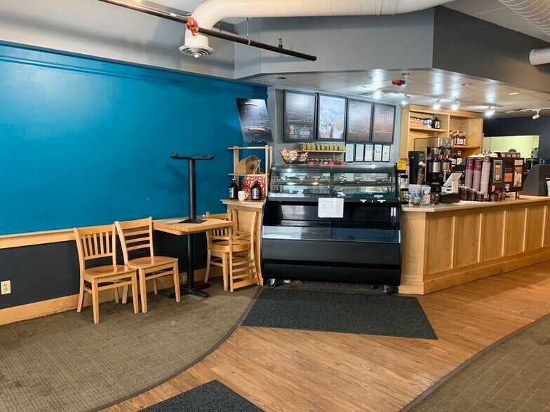 More Photos Of 218-224 State St, Madison Storefront Retail Office For Lease