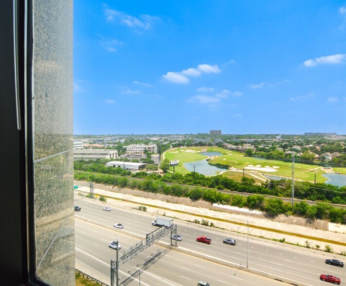 More Photos Of 155 Concord Pl, San Antonio Unknown For Lease