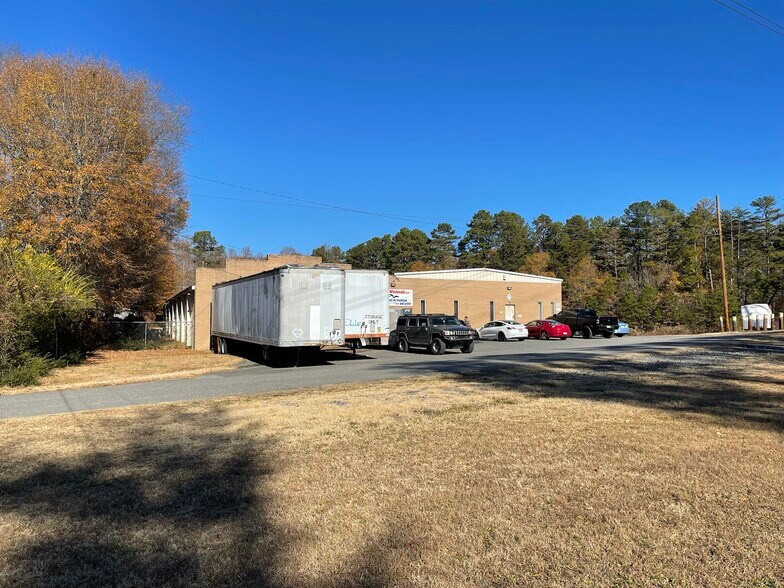 More Photos Of 304-306 E Jenkins St, Dallas Manufacturing For Sale