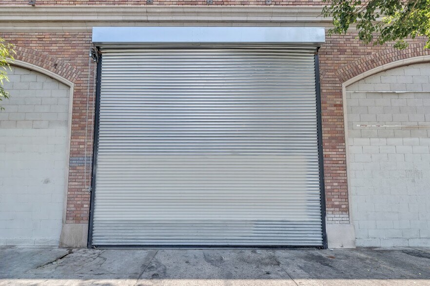 More Photos Of 707 E 7th St, Los Angeles Manufacturing For Lease