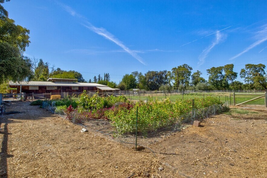 More Photos Of 38364 Wisteria Way, Davis Land For Sale