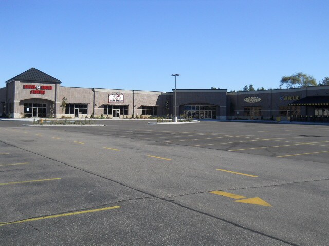 More Photos Of 5370 US Highway 10 E, Stevens Point Storefront Retail Office For Lease