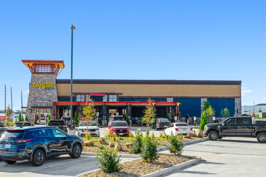 More Photos Of 4810 Waterview Meadow Dr, Richmond Restaurant For Sale