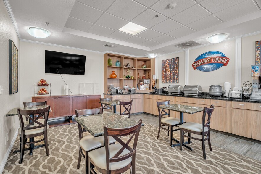 More Photos Of 4101 Parks Legado Rd, Odessa Hotel For Sale