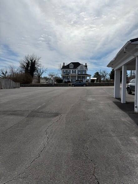 More Photos Of 1200 Grove Ave, Radford General Retail For Sale
