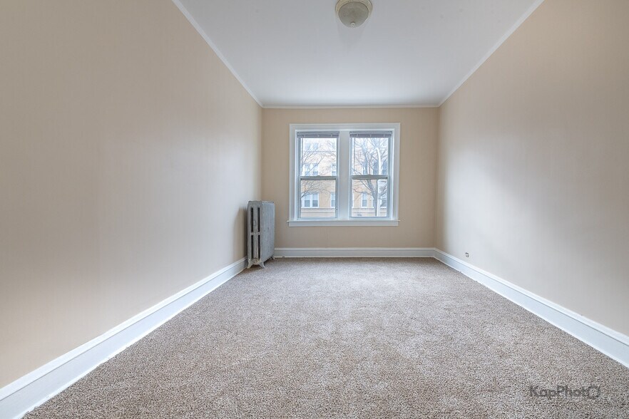 More Photos Of 2250-2258 W Rosemont Ave, Chicago Apartments For Sale