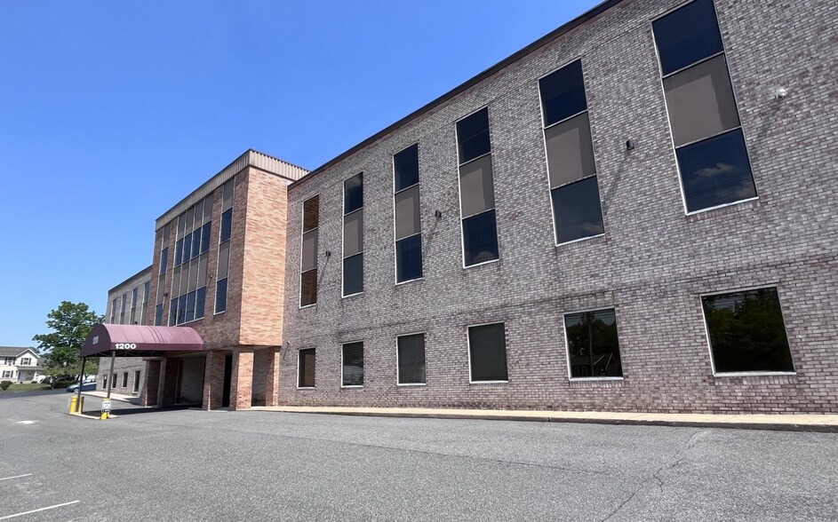 More Photos Of 1200 Philadelphia Pike, Wilmington Office For Sale