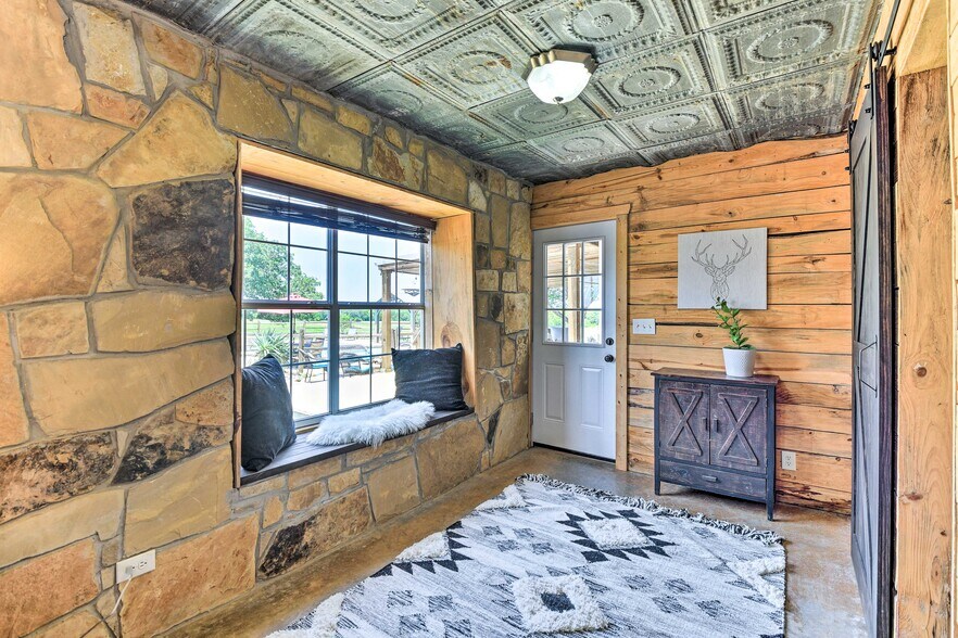 More Photos Of 3112 Sunset School Rd, Sunset Land For Sale