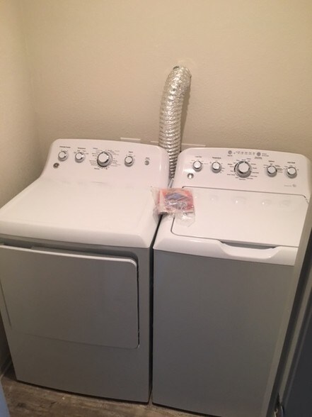 More Photos Of 4710 Munger Ave, Dallas Apartments For Sale