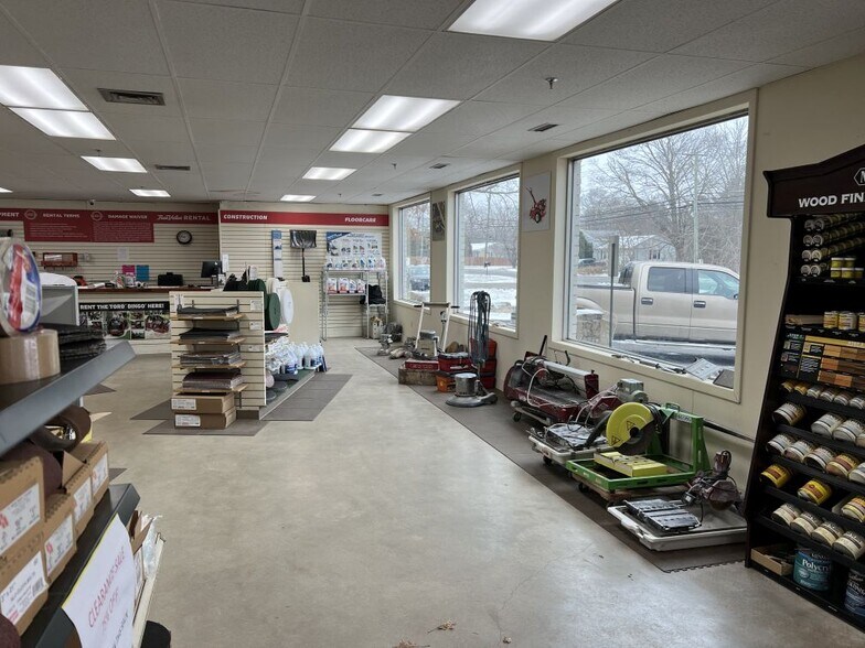 More Photos Of 160 N Branford Rd, Branford Warehouse For Sale