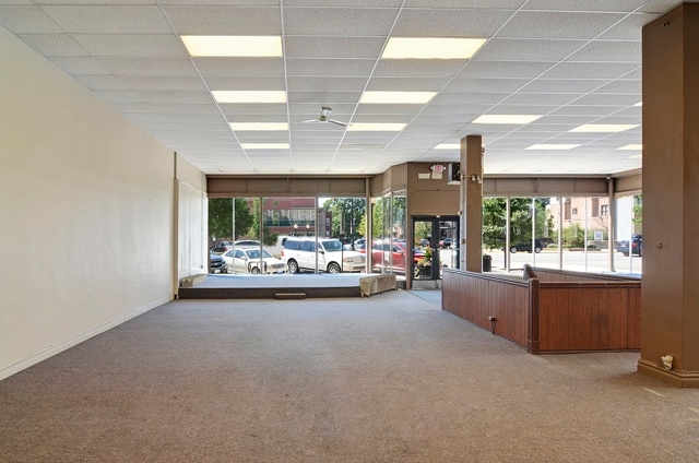 More Photos Of 6442-6450 Cermak Rd, Berwyn Apartments For Lease