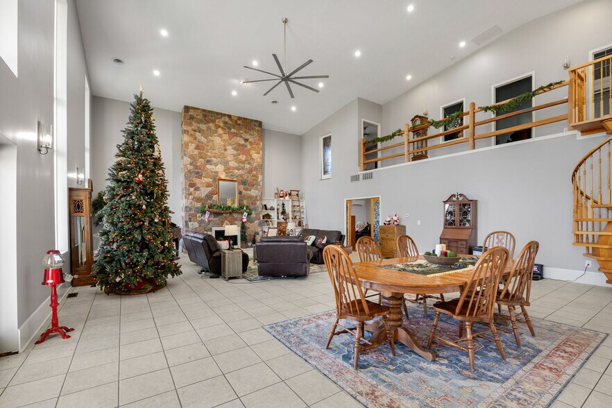 More Photos Of 8796 S US Highway 231, Brookston Specialty For Sale