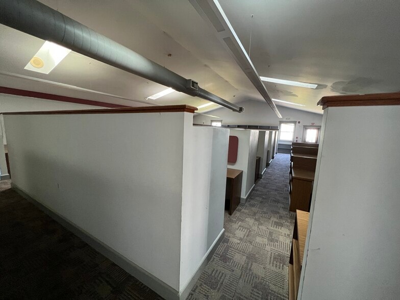 More Photos Of 7518-7526 Harford Rd, Baltimore Office For Lease