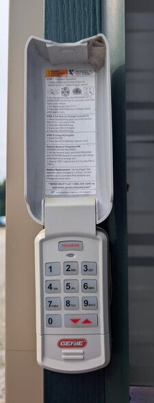 More Photos Of 10816 Fancher Rd, Westerville Warehouse For Lease