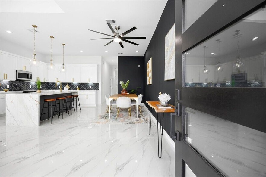 More Photos Of 6314 Crest st, Houston Multifamily For Sale