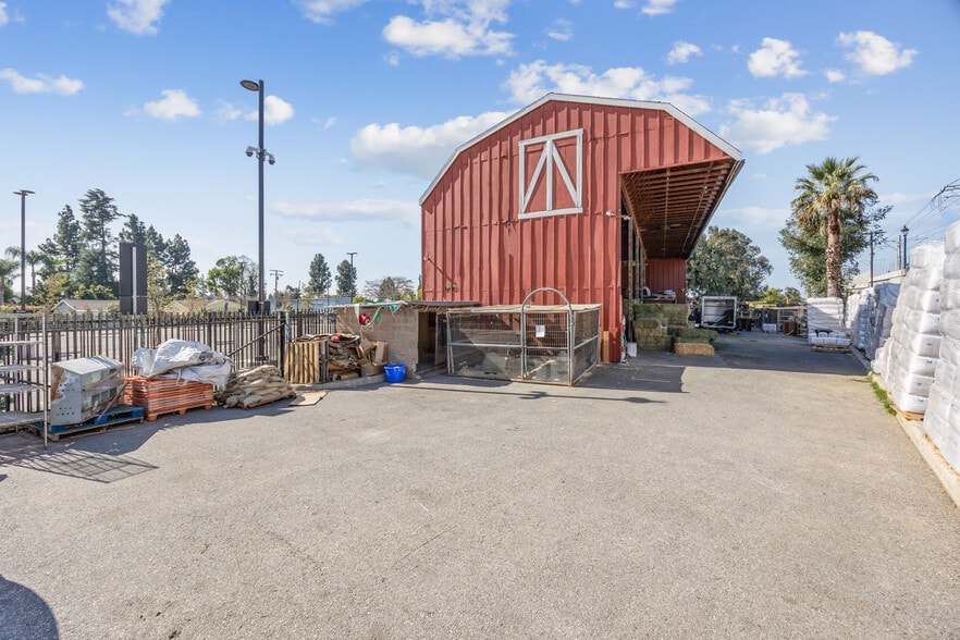 More Photos Of 150 S Monte Vista Ave, San Dimas Loft Creative Space For Sale