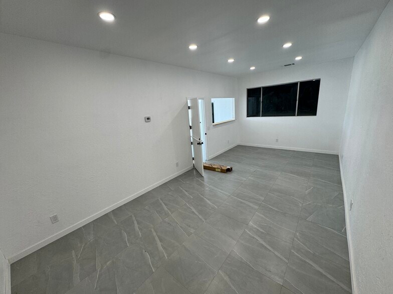 More Photos Of 416 S Main St, Porterville Auto Repair For Lease