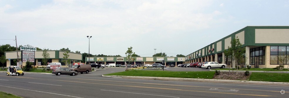 More Photos Of 3197-3265 Horse Block Rd, Medford Unknown For Lease