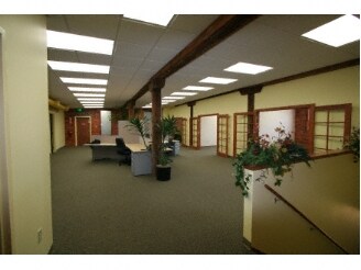 More Photos Of 2020 E Washington Blvd, Fort Wayne Loft Creative Space For Lease