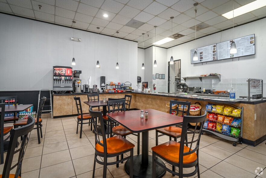 More Photos Of 16225 Park Ten Pl, Houston Office For Lease