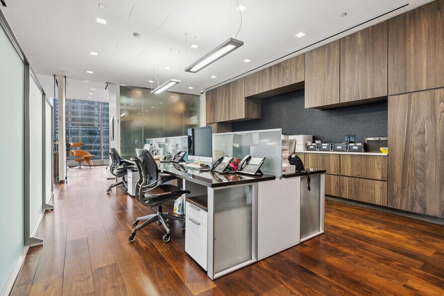 More Photos Of 50 W 47th St, New York Office Residential For Sale