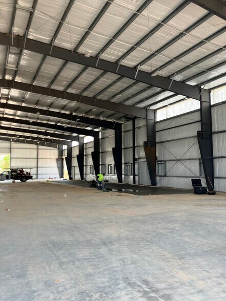 Primary Photo Of 15315 Old Humble Rd, Humble Warehouse For Lease