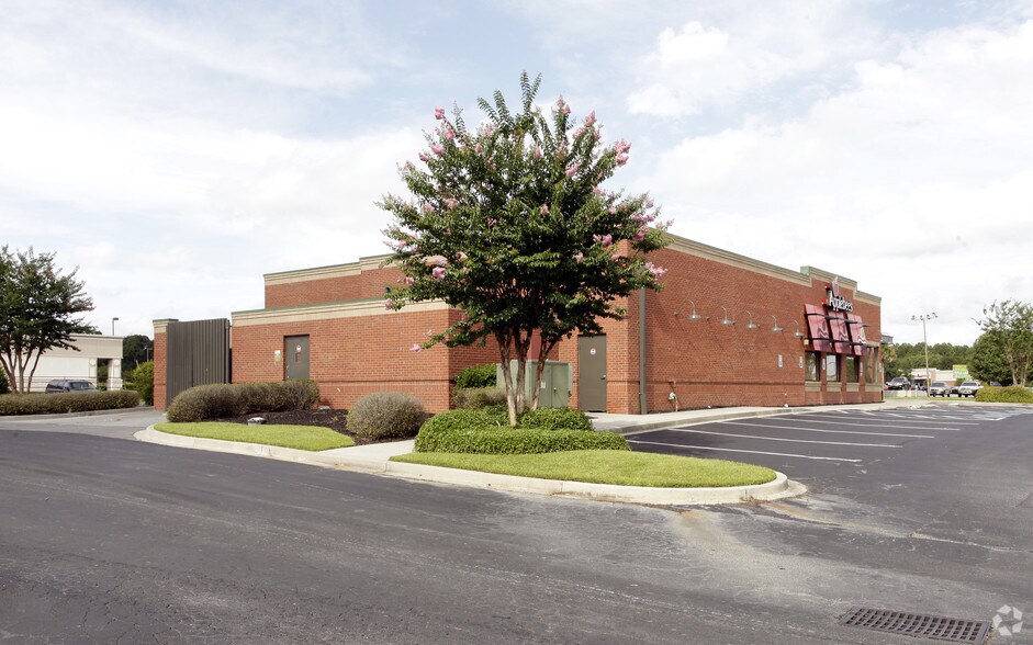 More Photos Of 640 Rembert C Dennis Blvd, Moncks Corner Restaurant For Sale