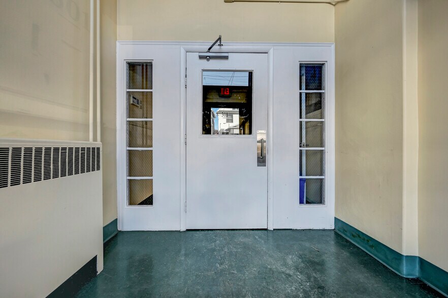 More Photos Of 301 Delaware Ave, Olyphant Office For Sale