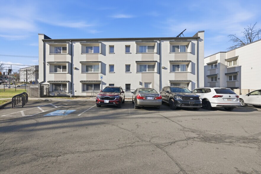 More Photos Of 5010 Southern Ave SE, Washington Apartments For Sale
