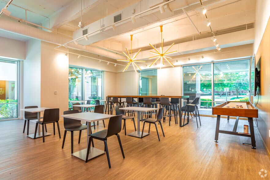 More Photos Of 2600 N Central Expy, Richardson Office For Lease