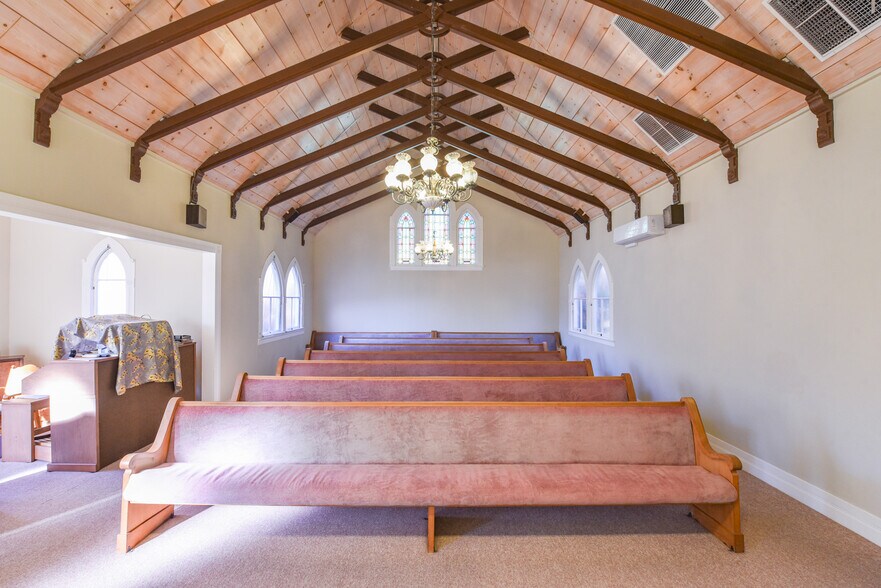 More Photos Of 65 N Washington St, Sonora Religious Facility For Sale