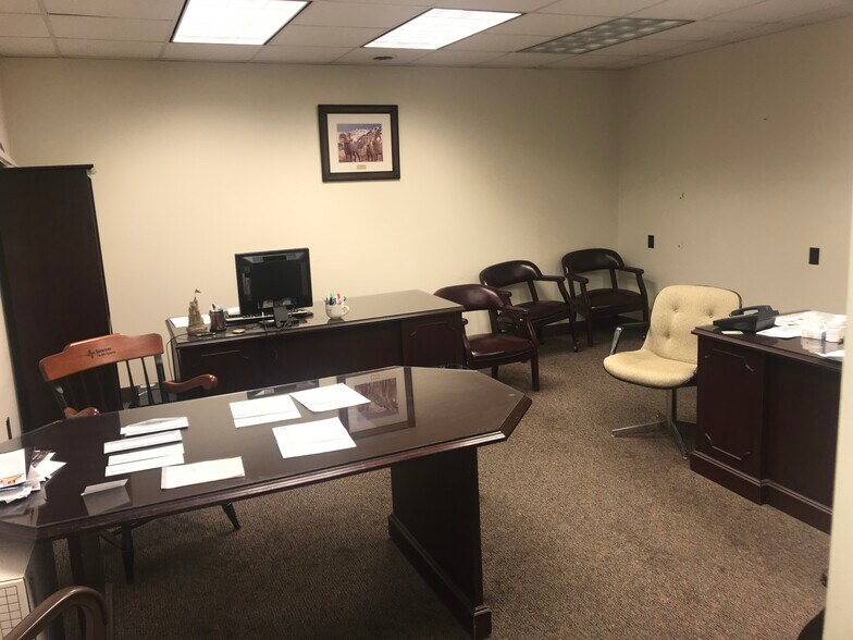 More Photos Of 227 N Jefferson St, New Castle Medical For Sale