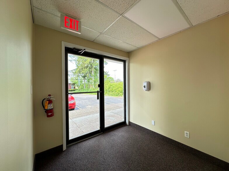 More Photos Of 1001 S 1st St, Fulton Apartments For Lease