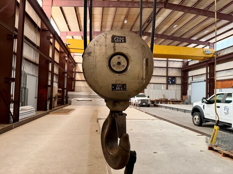 More Photos Of 464 Cool Jct, Millsap Manufacturing For Lease