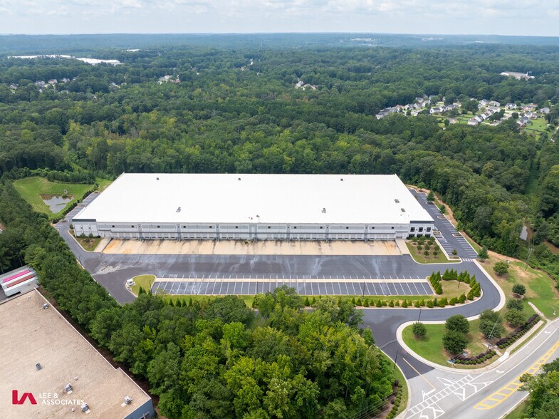 Primary Photo Of 2601 Skyview Dr, Lithia Springs Distribution For Lease