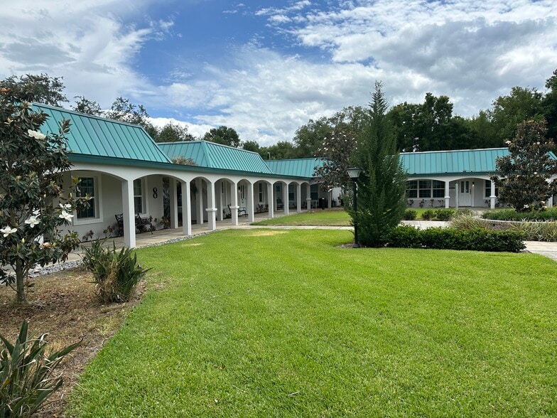 More Photos Of 400 Avenue K SE, Winter Haven Medical For Lease