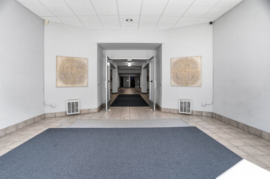 More Photos Of 2201 W 108th St, Bloomington Religious Facility For Lease