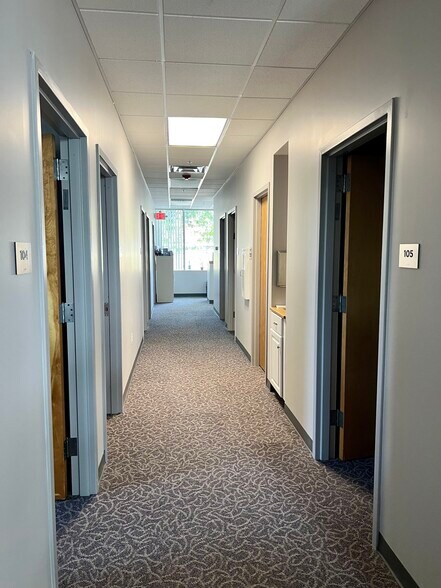 More Photos Of 50 Maple St, Springfield Medical For Lease