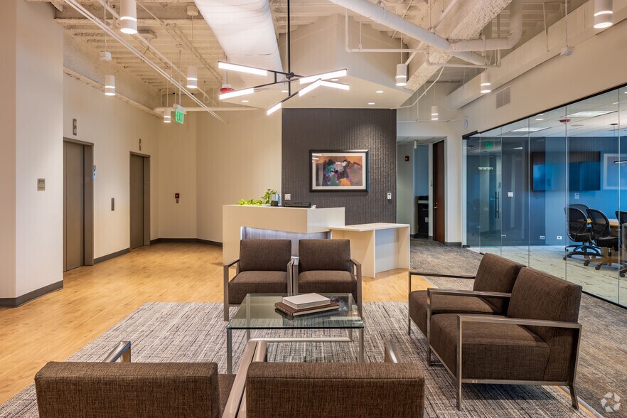 More Photos Of 600 17th St, Denver Coworking Space