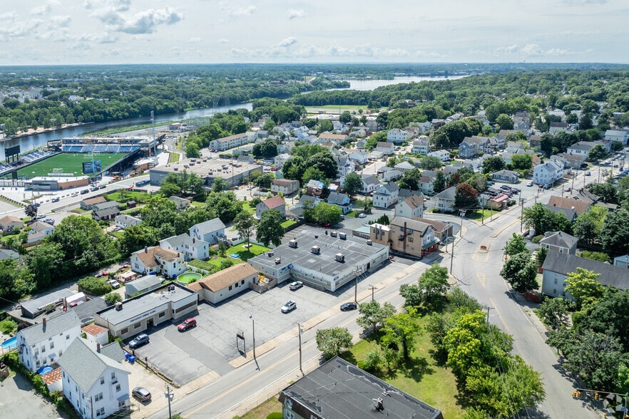 More Photos Of 356 East Ave, Pawtucket Freestanding For Sale