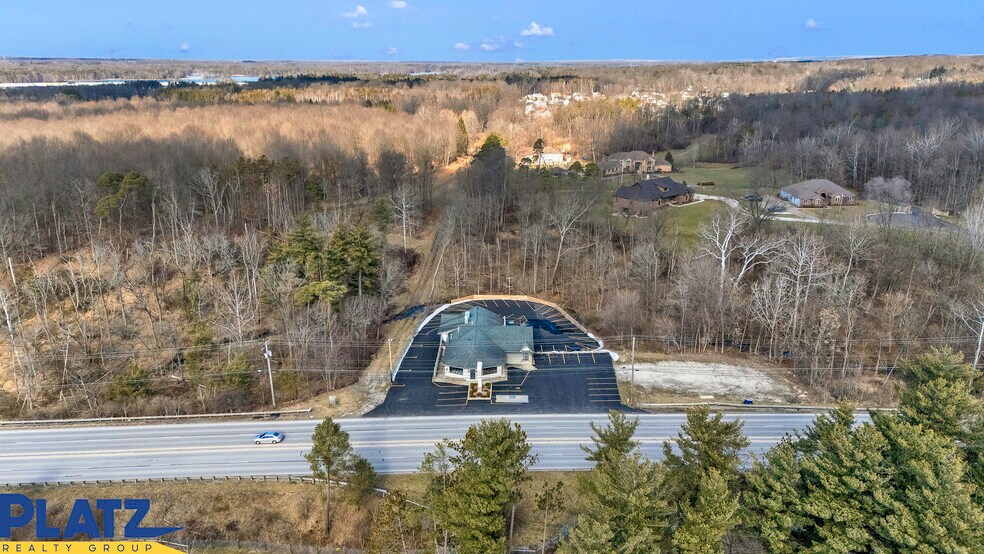 More Photos Of 7098 Mahoning Ave, Youngstown Restaurant For Sale