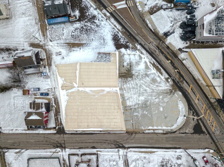 More Photos Of 219 Navarre Rd SW, Canton Warehouse For Sale