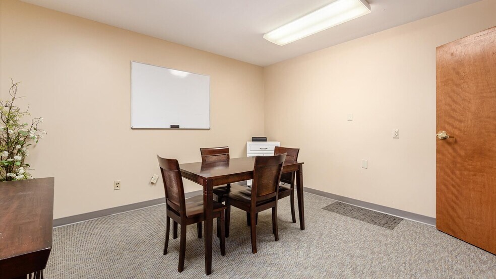 More Photos Of 172 S Friendship Dr, New Concord Medical For Sale