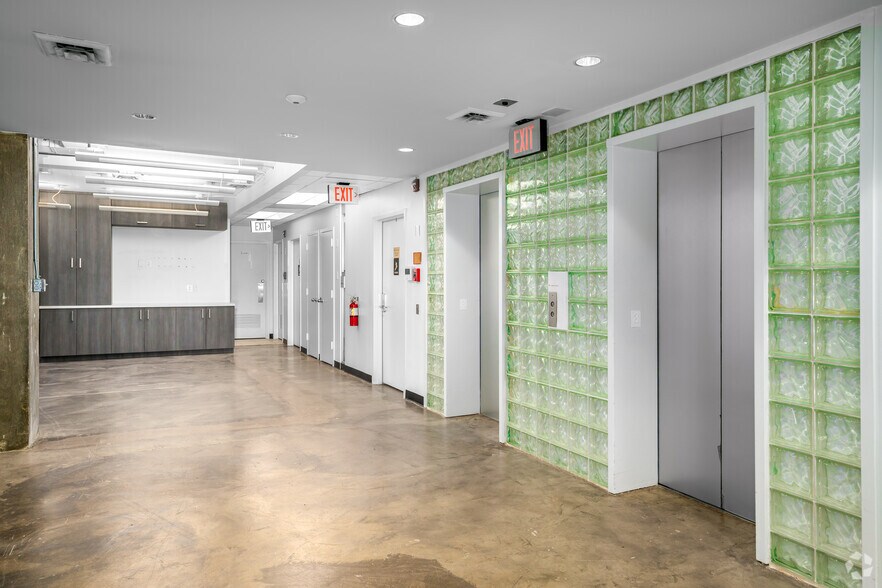 More Photos Of 1710 Rhode Island Ave NW, Washington Office For Lease