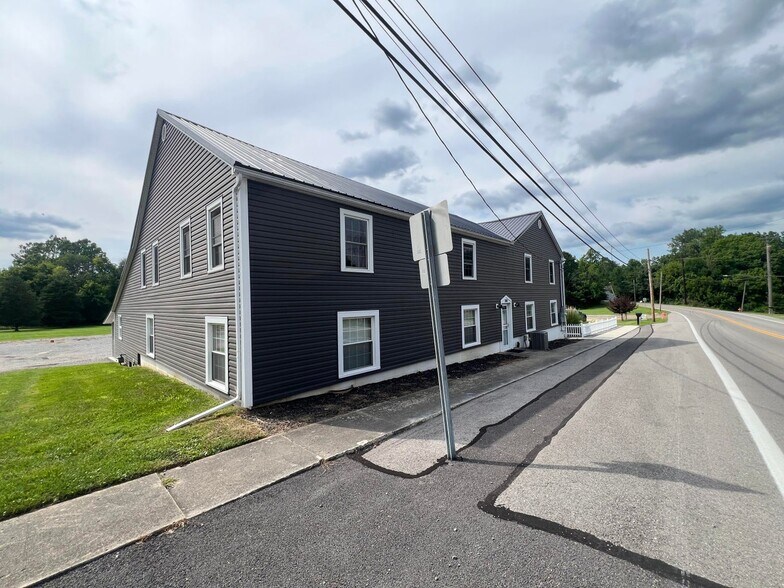 More Photos Of 380 S Main St, De Graff Light Manufacturing For Sale