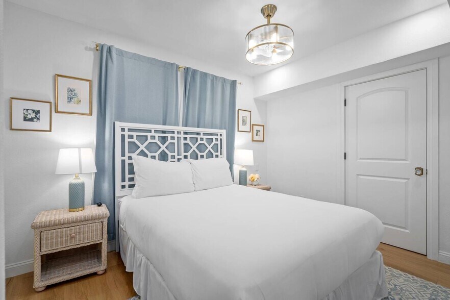 More Photos Of , Houston Multifamily For Sale